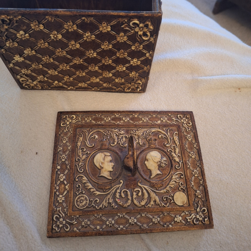 Not Rated Brown and Gold Embossed Decorative Box 4"X 5" - Picture 5 of 9
